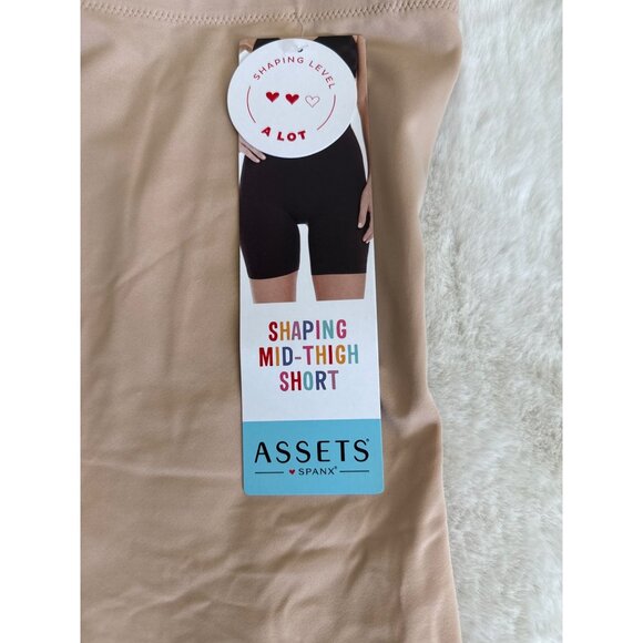 ASSETS by SPANX size Large Shaping Mid-Thigh Shaper shorts Nude - Picture 3 of 4